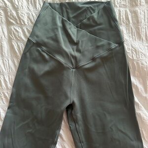 Aerie OFFLINE High-Rise Olive Green Leggings